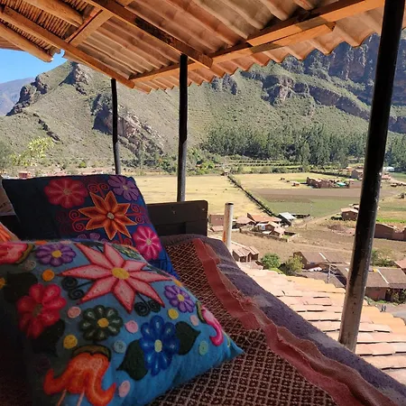 Wolf Totem Lux Backpacker Villa